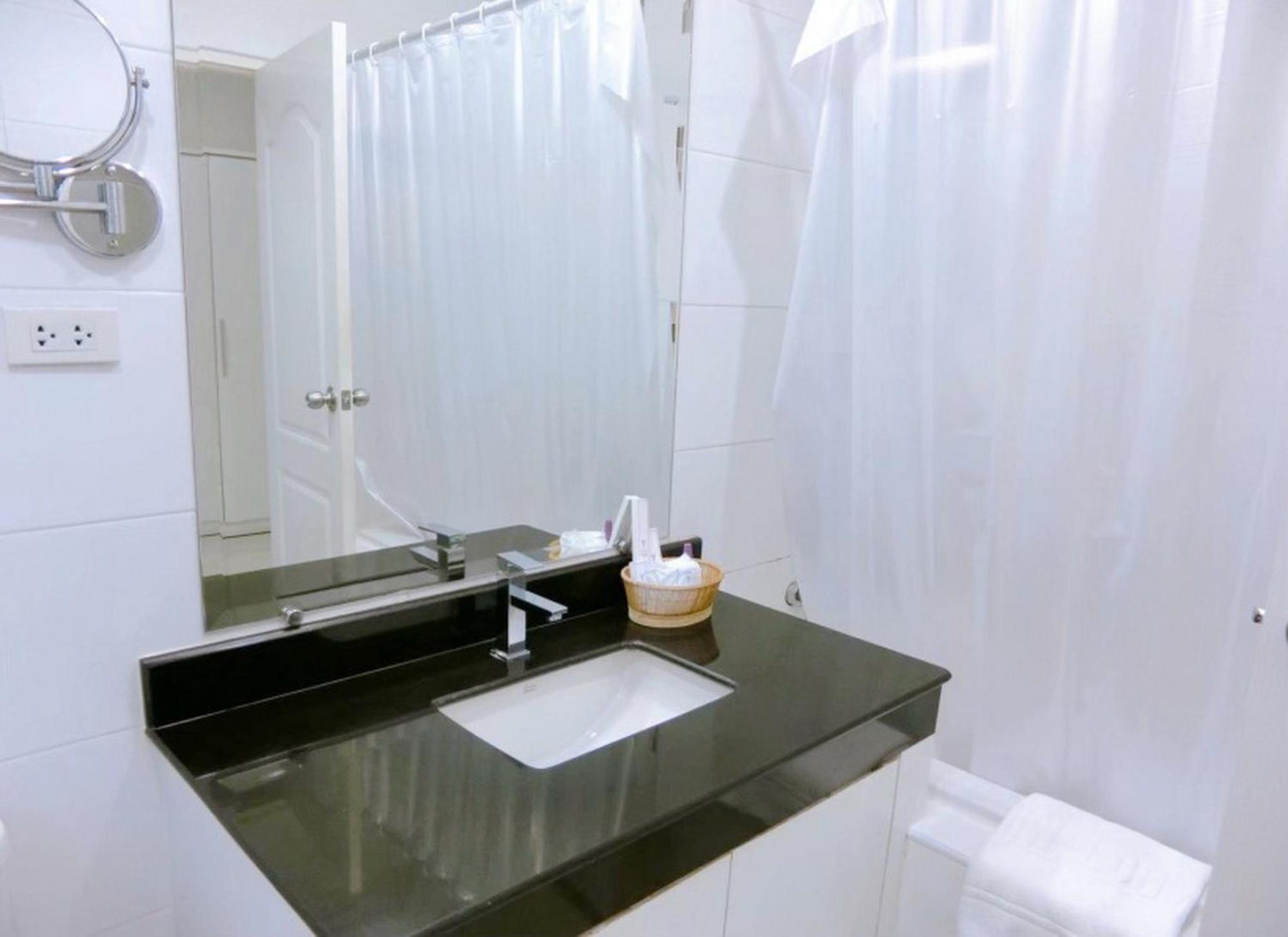 V Verve Service Apartment Hotel ฉะเชิงเทรา ห้อง รูปภาพ